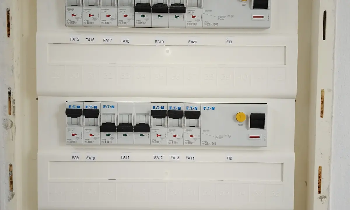 Elektrické rozvaděče 31