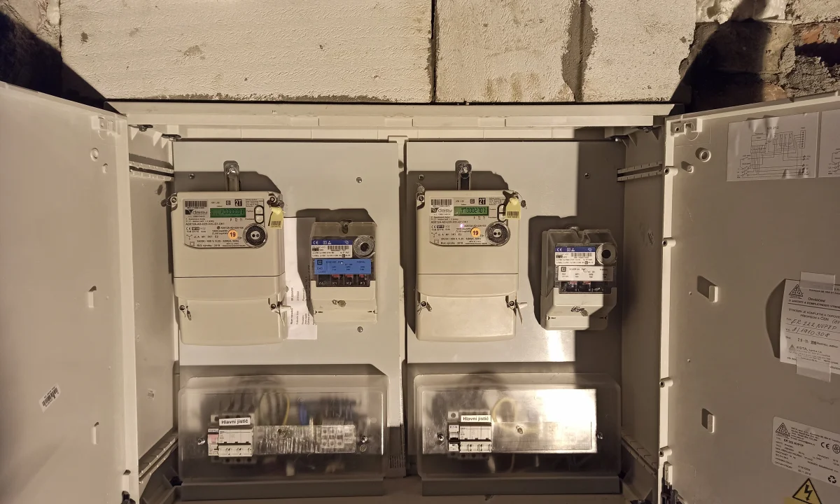 Silnoproudé elektromontáže 63